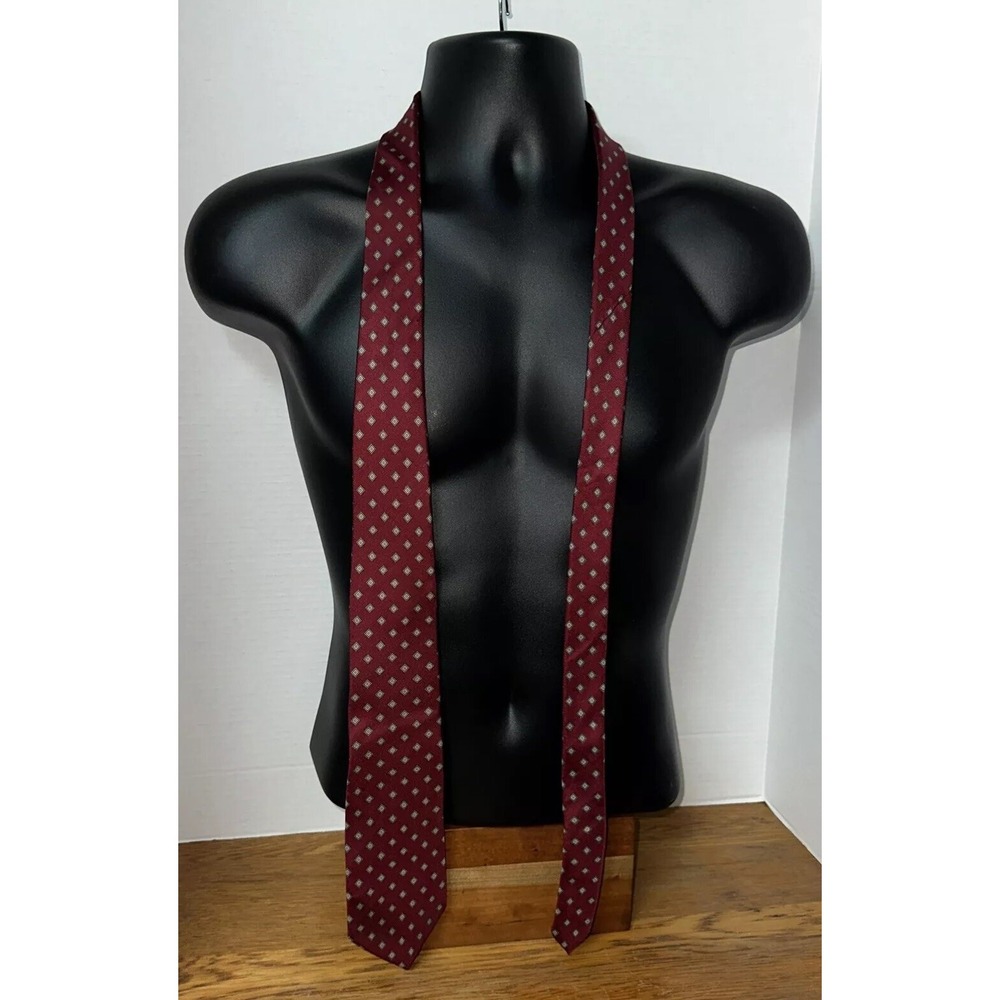 Wembley Silks Men's Necktie Tie Maroon with Diamond Geometric‎ Pattern Classic